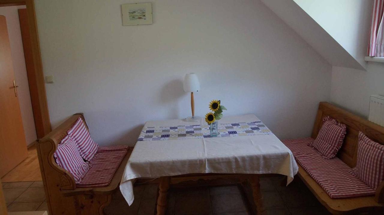 Weingut & Gaestezimmer Pammer Mitterarnsdorf Exterior foto